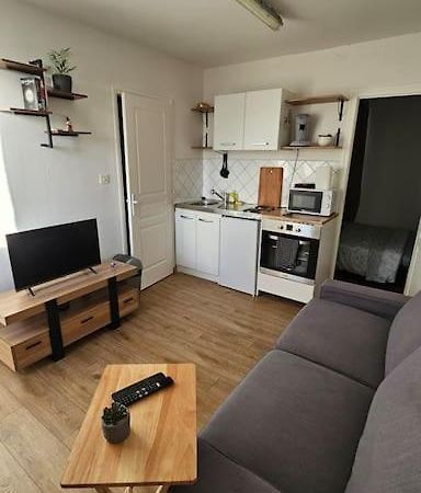 Appartamento T2 Calme Proche De La Citadelle Arras Esterno foto